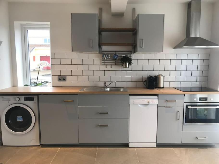 St Agnes Perfect Location, Hot Tub, Sea Views, Gym Apartment Ngoại thất bức ảnh